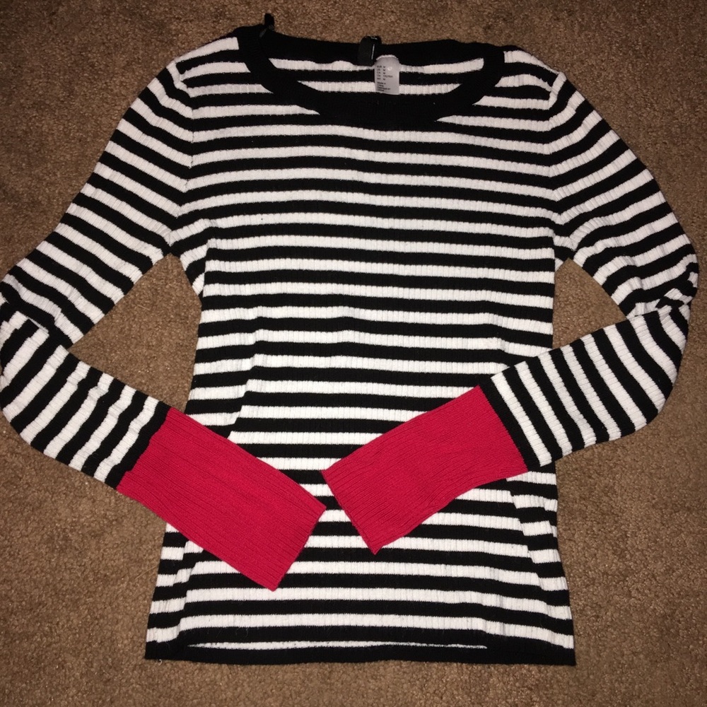 Striped black and white long sleeve